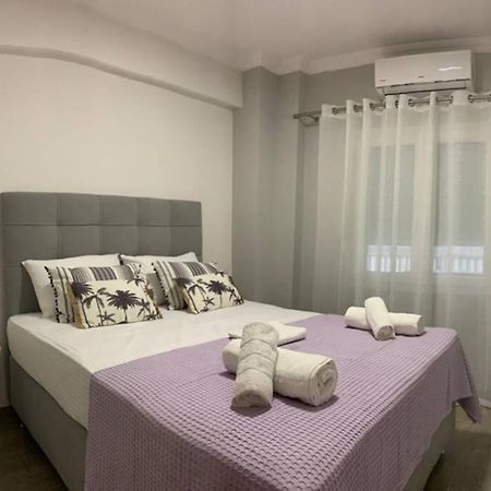 Μοντέρνο Διαμέρισμα Στην Καρδιά Της Θεσσαλονίκηςアパートメント エクステリア 写真